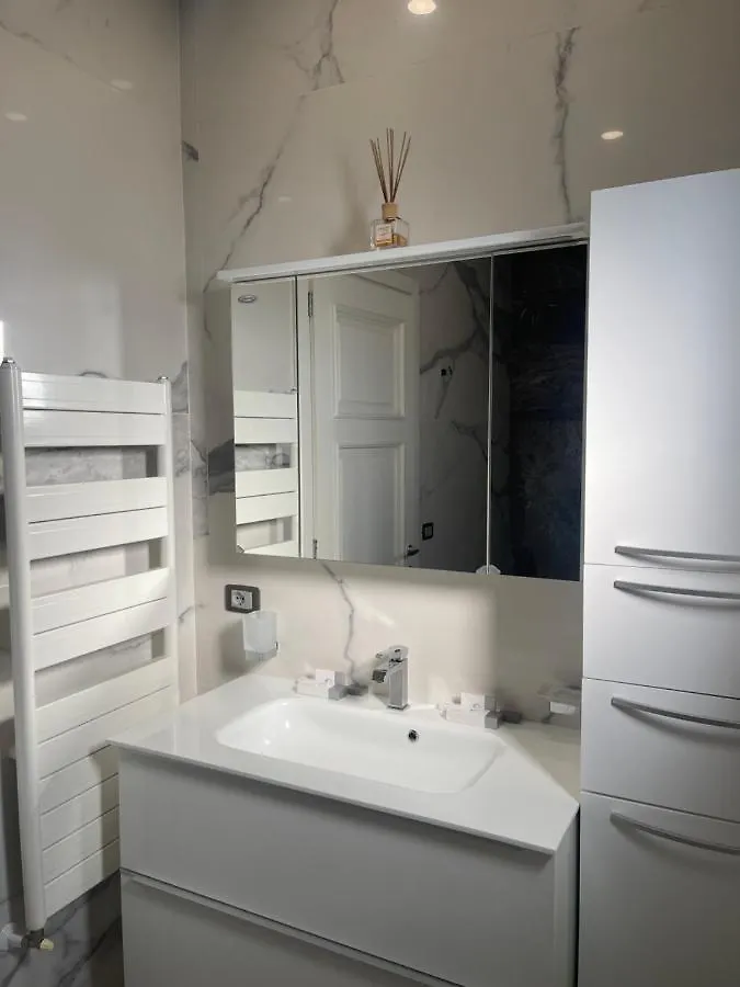 Royal Stay Apartament Durrës Lägenhet