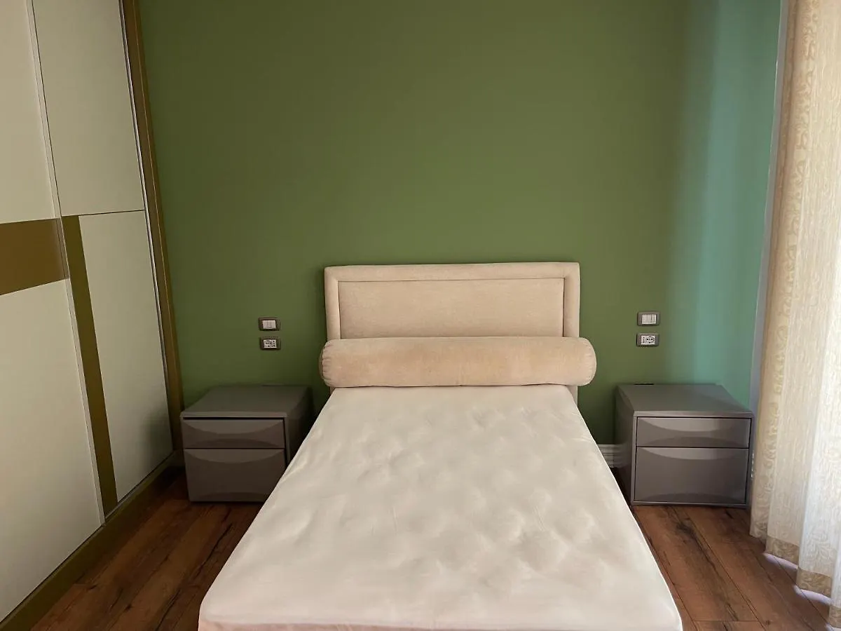 Lägenhet Royal Stay Apartament Durrës